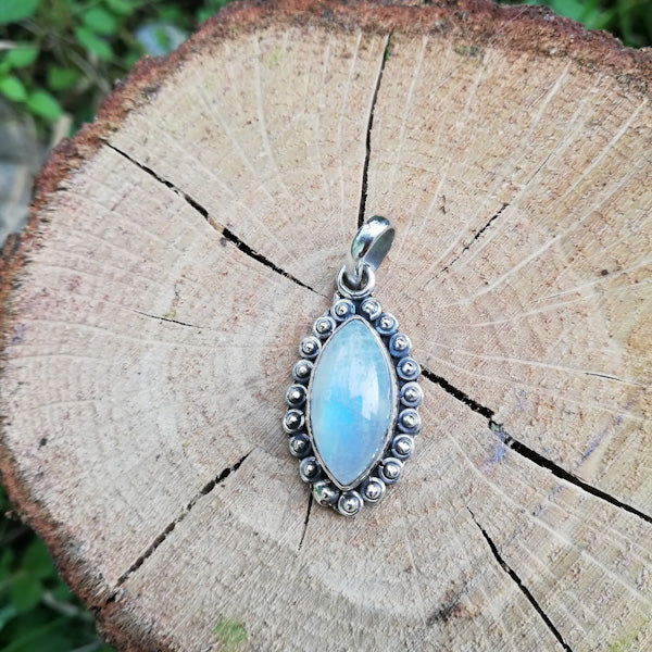 Ciondolo NIRUPA con pietra PIERA DI LUNA in argento 925 Ciondolo artigianale