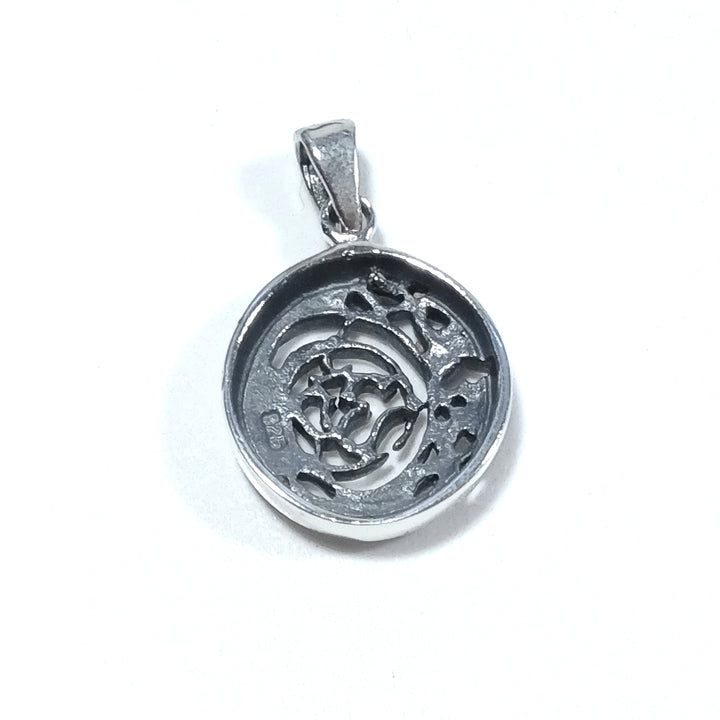 Ciondolo etnico in argento 925 con OM - Aum Mantra