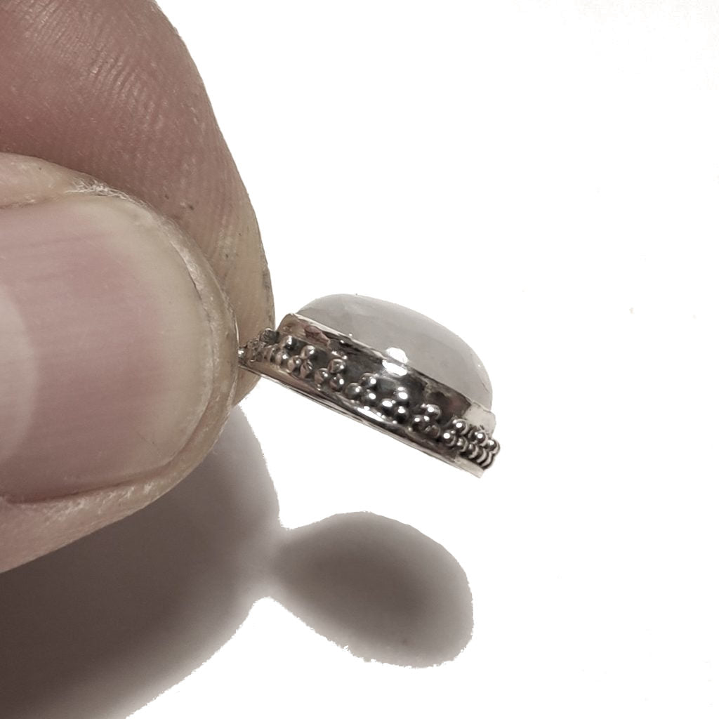 CIONDOLO pietra di luna - argento 925 ovale