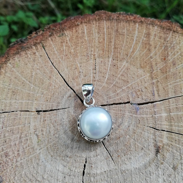 Ciondolo TARA con pietra PERLA in argento 925 Ciondolo artigianale