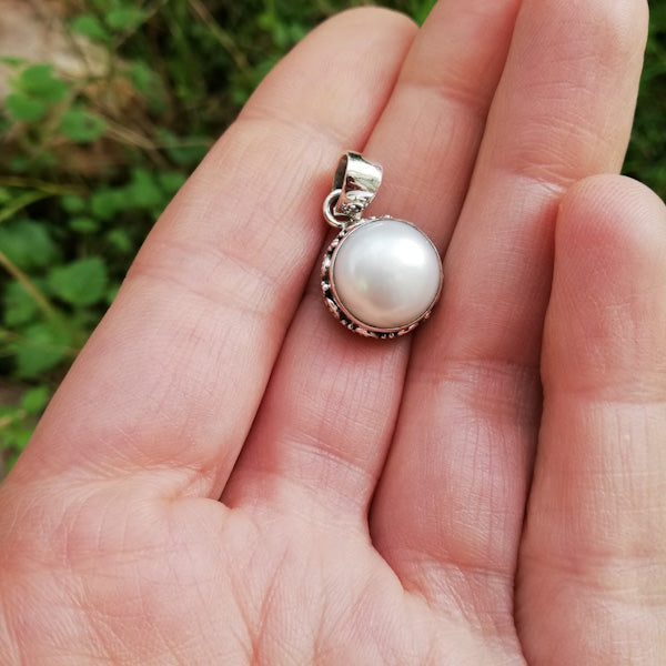 Ciondolo TARA con pietra PERLA in argento 925 Ciondolo artigianale