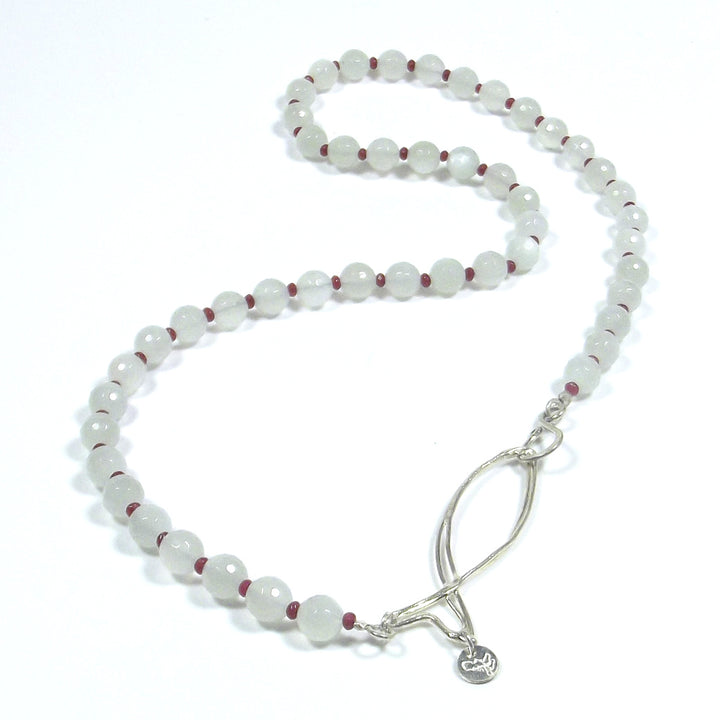 GIOIELLI | COLLANA con pietra di luna chiusura SARDINA in argento 925