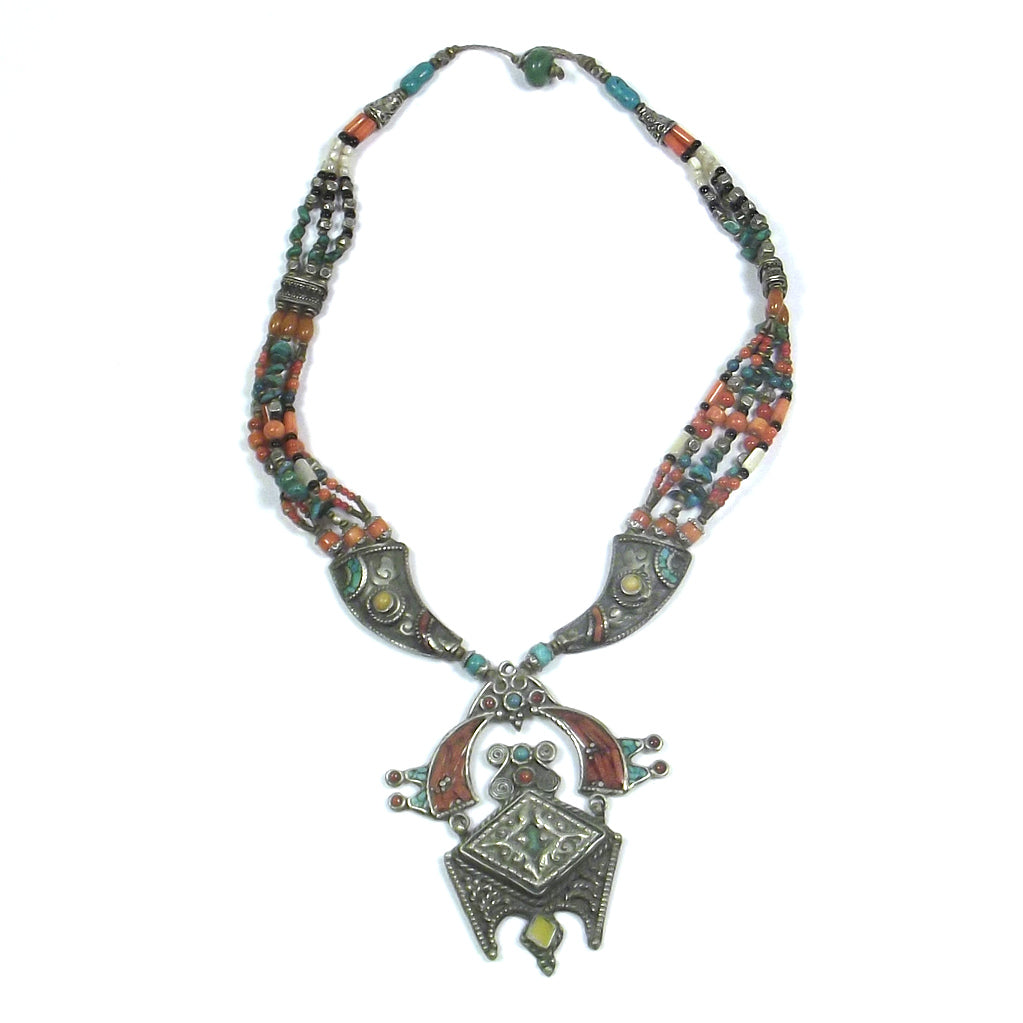 COLLANA ETNICA tibetana con turchese grezzo e corallo