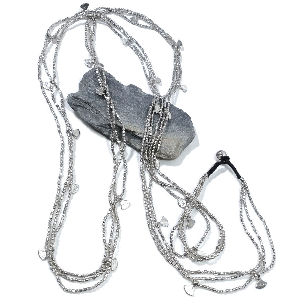 Collana etnica lunga artigianale in ottone - MADHYA