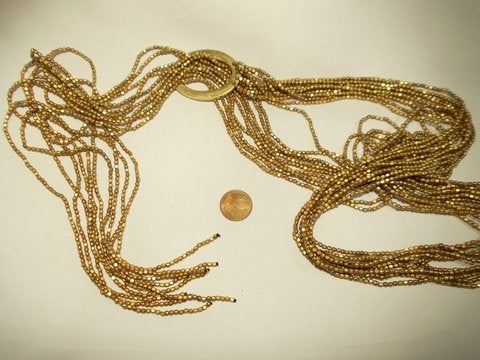 Naga-Halskette aus Messing – mehrfarbig