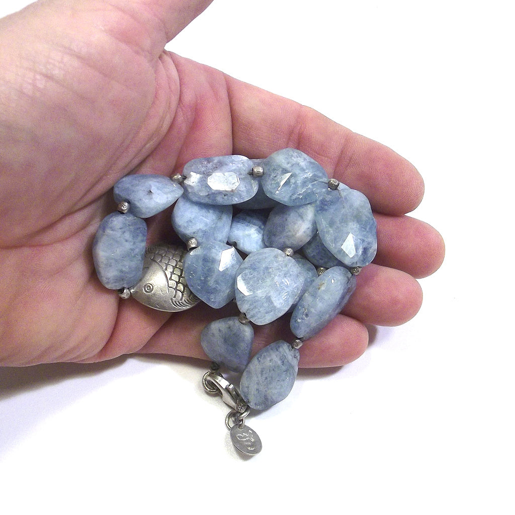 COLLANA ETNICA con pesce d'argento e ACQUAMARINA