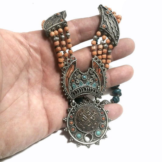COLLANA ETNICA tibetana con turchese grezzo e corallo – immagine2