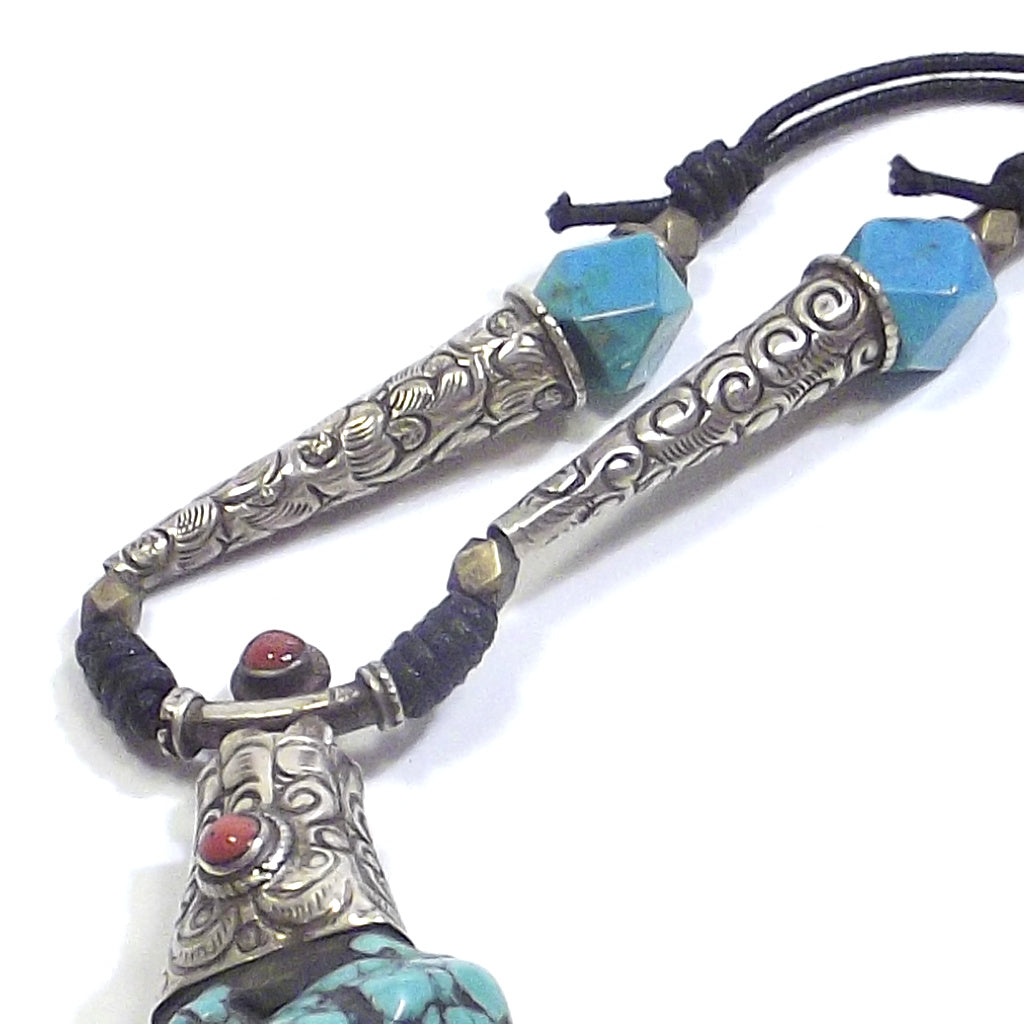 Tibetan ETHNIC NECKLACE with raw turquoise and coral