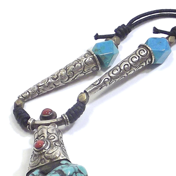 Tibetan ETHNIC NECKLACE with raw turquoise and coral