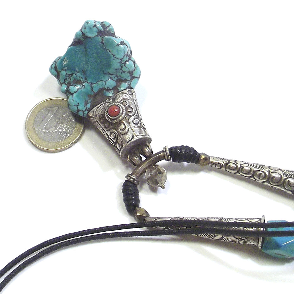 Tibetan ETHNIC NECKLACE with raw turquoise and coral