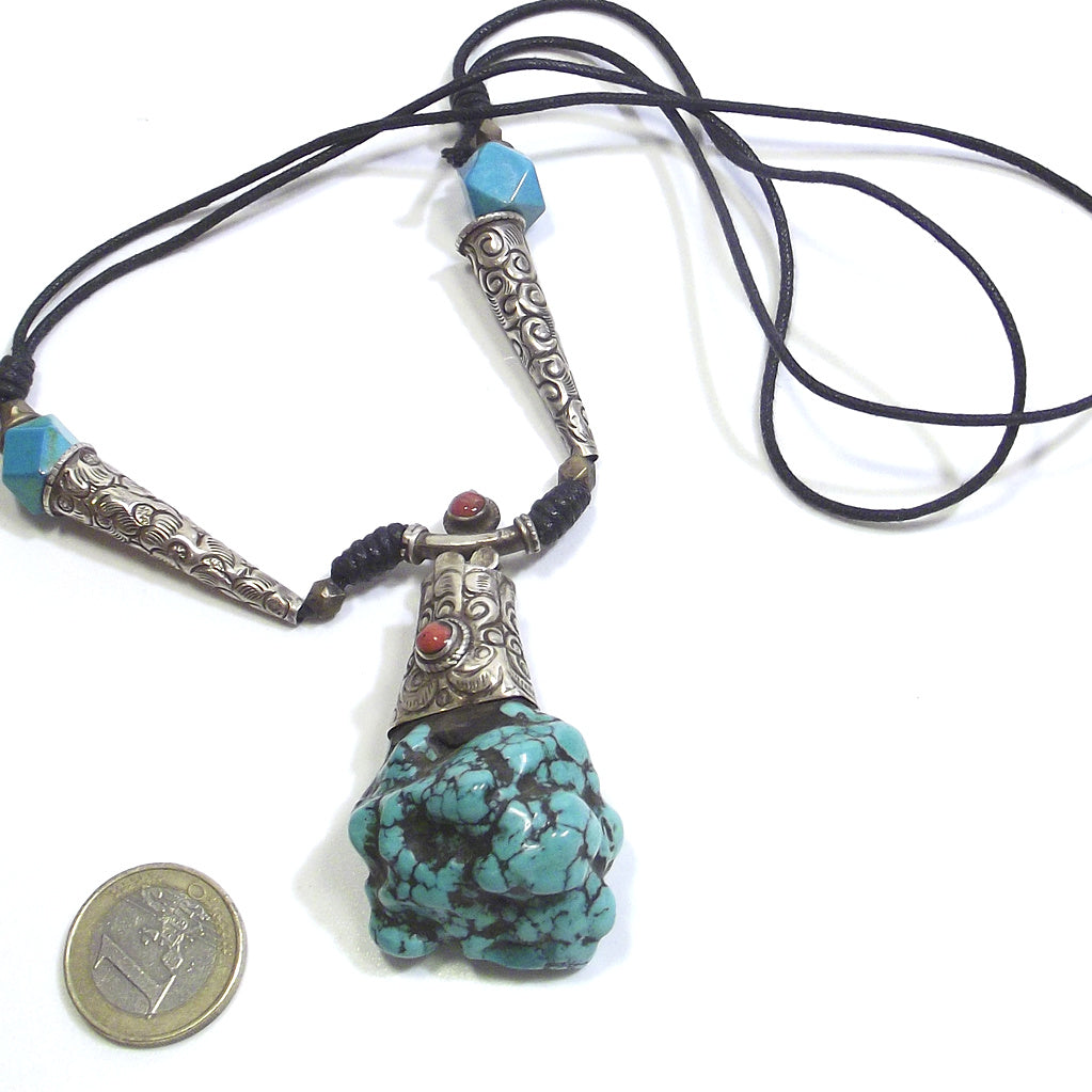 Tibetan ETHNIC NECKLACE with raw turquoise and coral