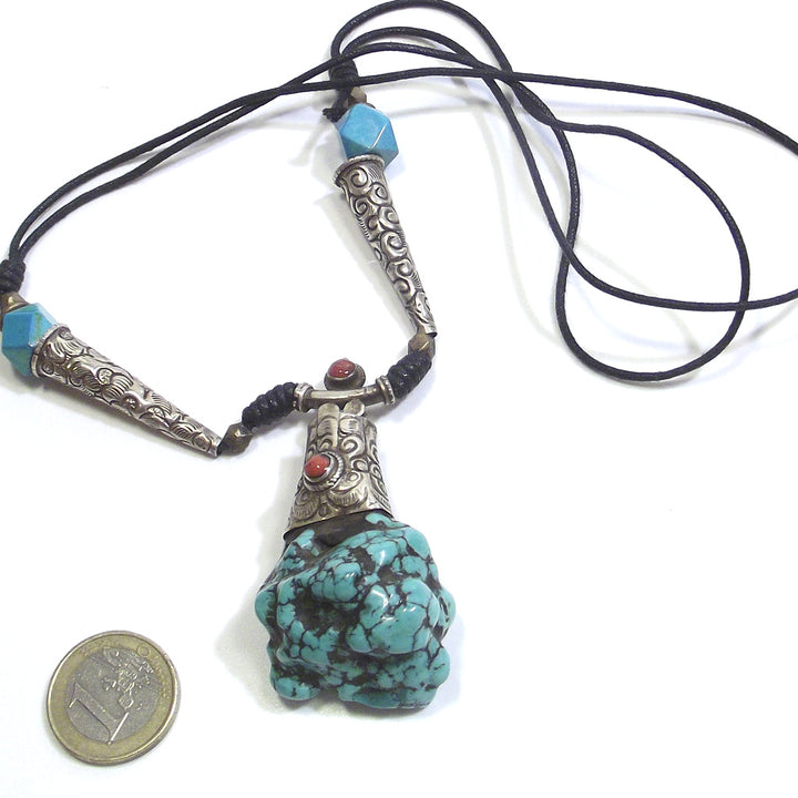 Tibetan ETHNIC NECKLACE with raw turquoise and coral