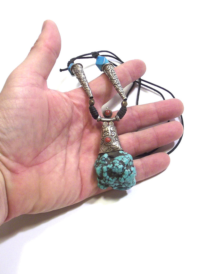Tibetan ETHNIC NECKLACE with raw turquoise and coral