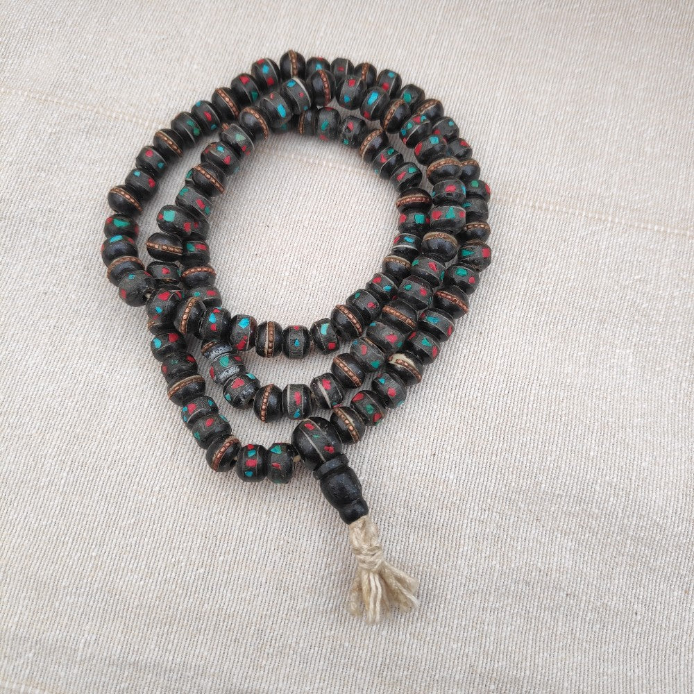 Collana Etnica Japa Mala in corno