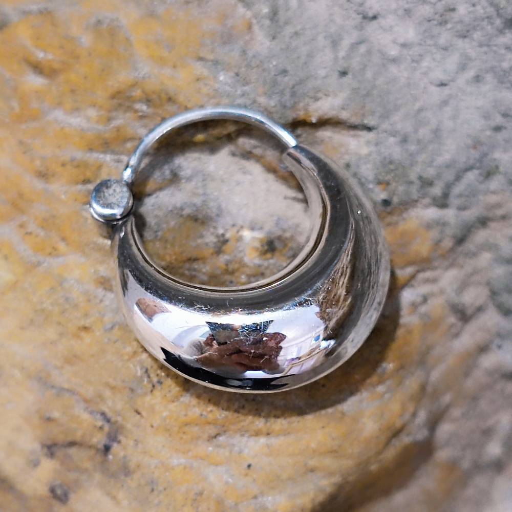 ORECCHINI a cerchio bombato in argento 925- MEROO