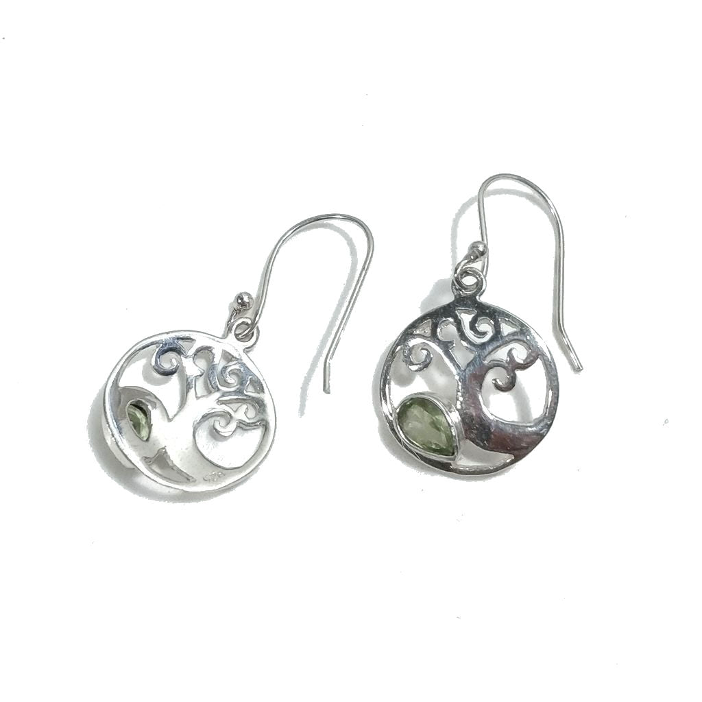Orecchini artigianali in argento 925 con Peridoto sfaccettato | Albero della vita