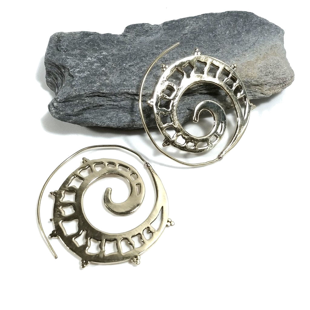 Orecchini etnici a spirale in ottone - LANJI