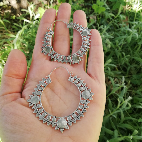 ORECCHINI etnici MAHIKA in ottone senza pietra | ORECCHINI etnici spirale | ilmondodiwit.com