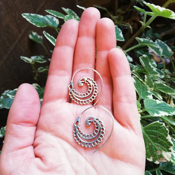 ORECCHINI ETNICI Ottone lucido ORECCHINI | SPIRALE | filigrana