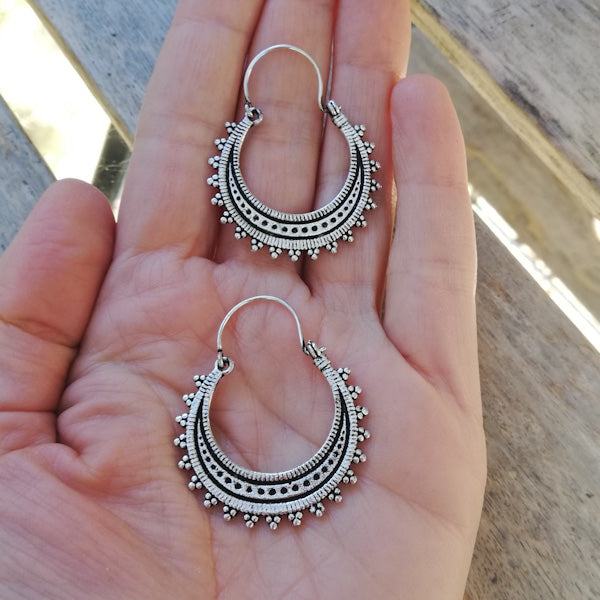 ORECCHINI etnici OMALA in ottone senza pietra | ORECCHINI etnici in ottone | ilmondodiwit.com