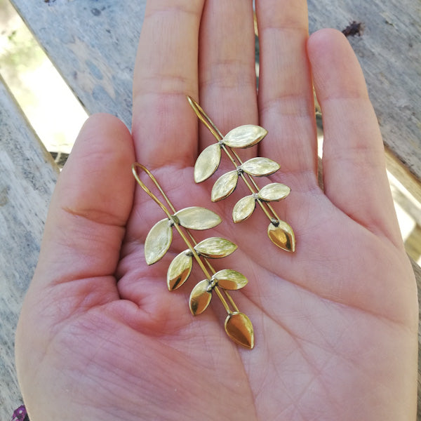 ORECCHINI etnici ROSHNI in ottone senza pietra | ORECCHINI etnici in ottone | ilmondodiwit.com