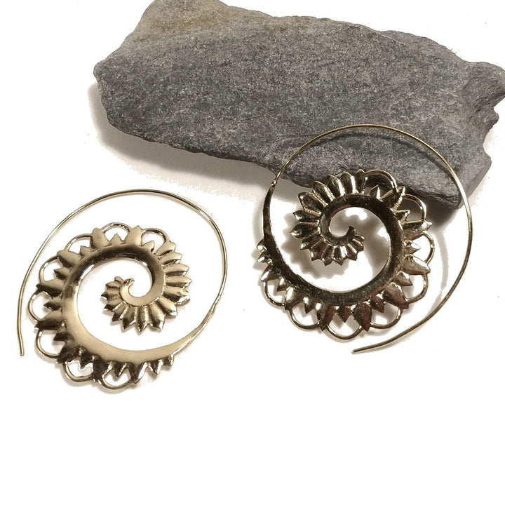 ORECCHINI ETNICI Ottone lucido ORECCHINI | Spirale