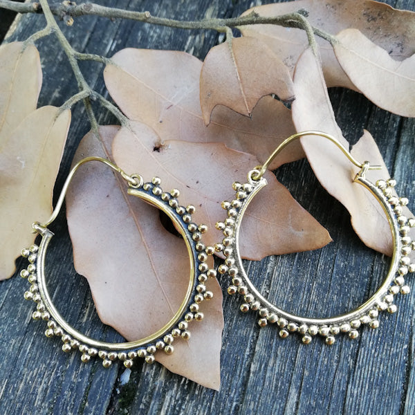 ORECCHINI etnici UDAYA cerchio in ottone | ORECCHINI etnici in ottone | ilmondodiwit.com