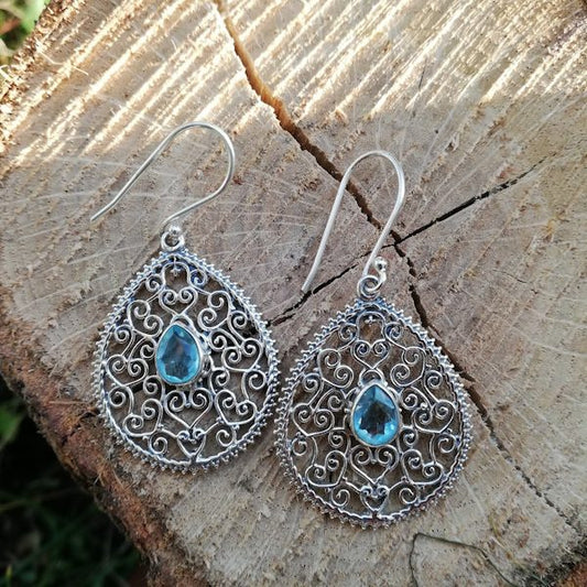 ORECCHINI LALITA in argento 925 con pietra | Orecchini argento con CRISTALLO AZZURRO