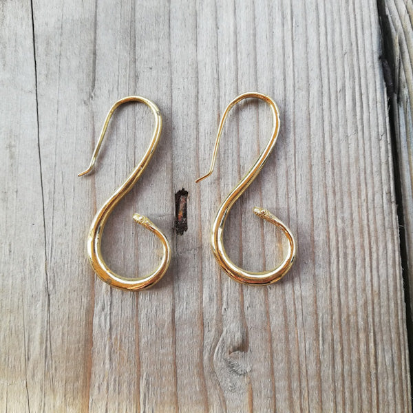 Orecchini etnici in ottone con serpenti - AMARA