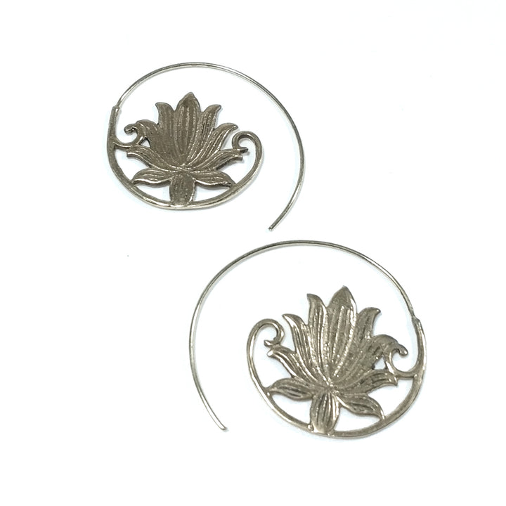 EARRINGS Antique brass EARRINGS | Lotus flower