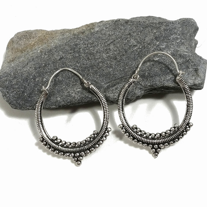 ORECCHINI ETNICI Ottone lucido Orecchini artigianale | Cerchio GURJAR