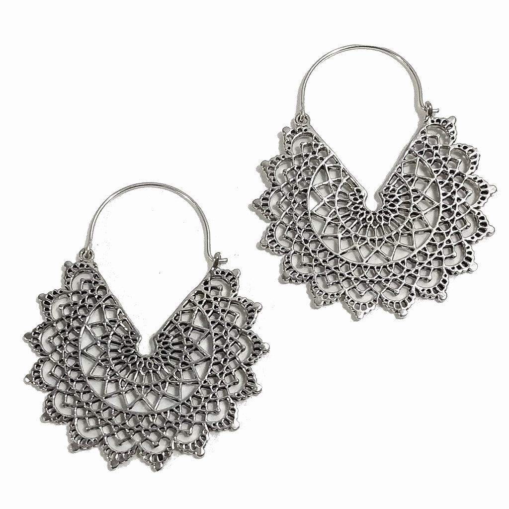 ORECCHINI ETNICI Ottone lucido Orecchini artigianale | Cerchio filigrana