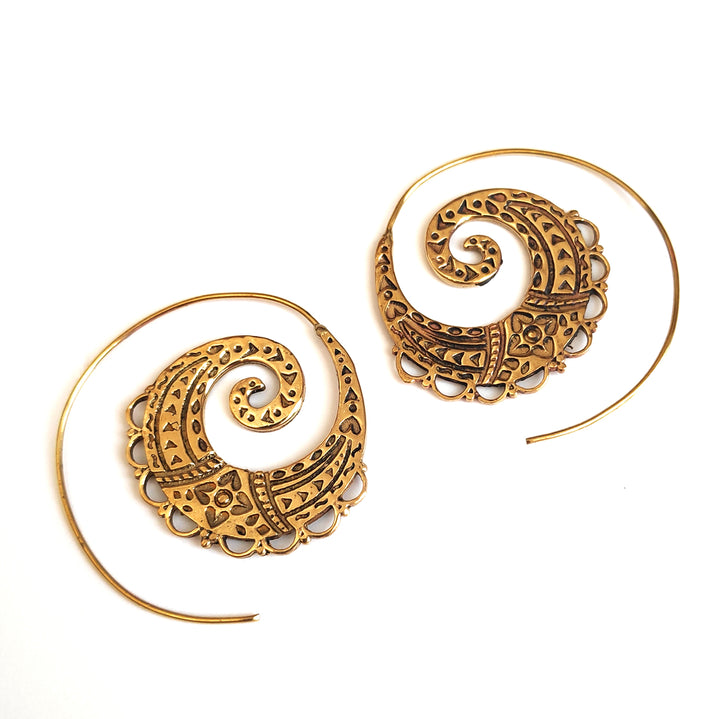 ORECCHINI ETNICI Ottone lucido Orecchini artigianali | Spirale