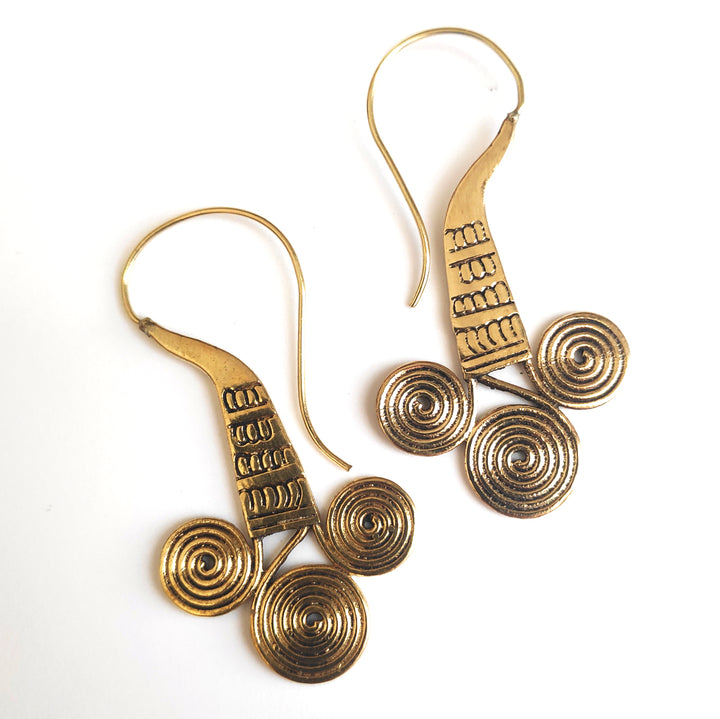 ETHNIC EARRINGS Polished brass Handcrafted earrings | Spiral