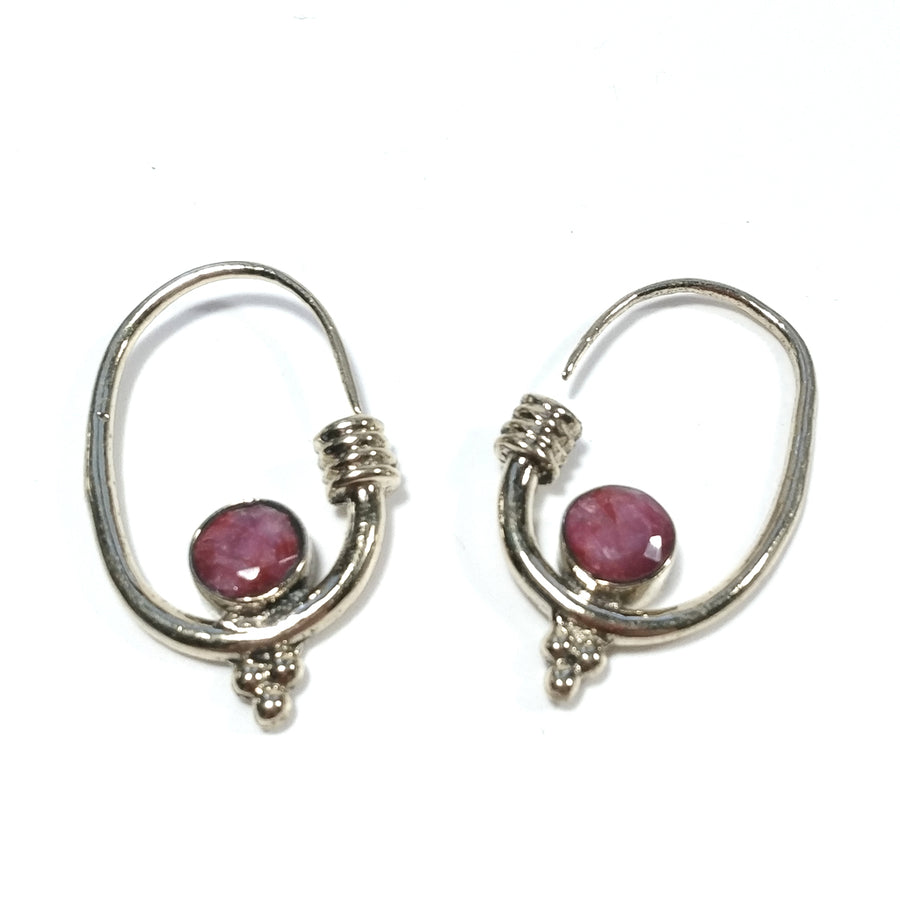 ORECCHINI ETNICI Ottone lucido ORECCHINI Radice di Rubino | ETNICO