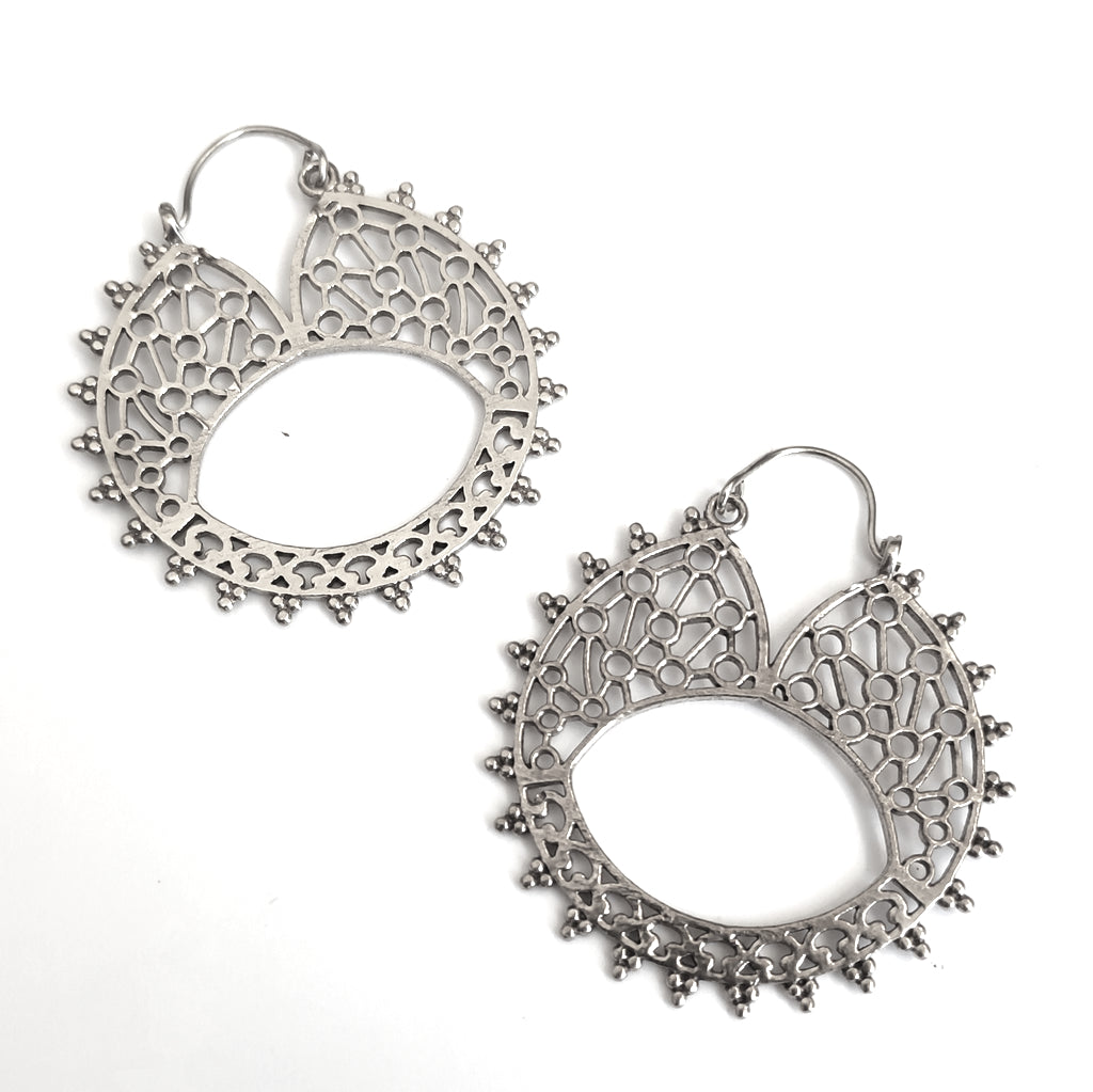 ORECCHINI ETNICI Ottone lucido Orecchini artigianali | Cerchio