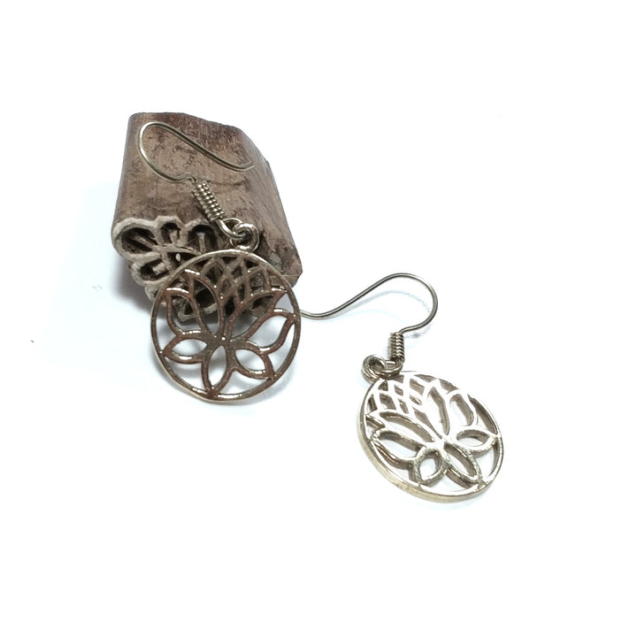 ORECCHINI Ottone lucido ORECCHINI | Fiore di Loto