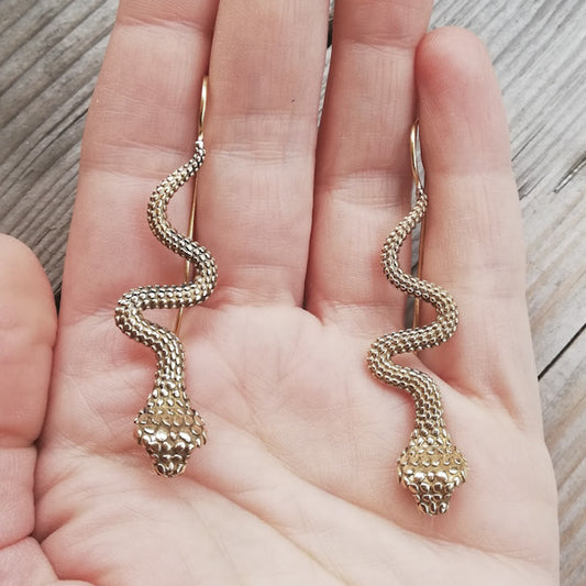 Orecchini etnici in ottone con serpenti - JIGISH