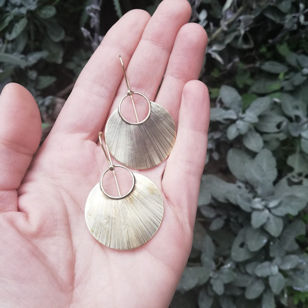 ORECCHINI etnici KALINDEE in ottone senza pietra | ORECCHINI etnici in ottone