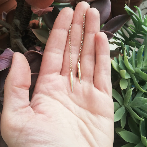 ORECCHINI etnici KAVISHA in ottone senza pietra | ORECCHINI etnici in ottone