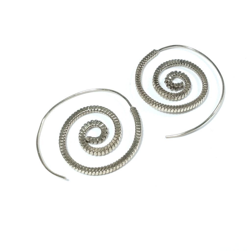 ORECCHINI ETNICI Ottone lucido ORECCHINI | SpiraleORECCHINI ETNICI Ottone lucido ORECCHINI | Spirale