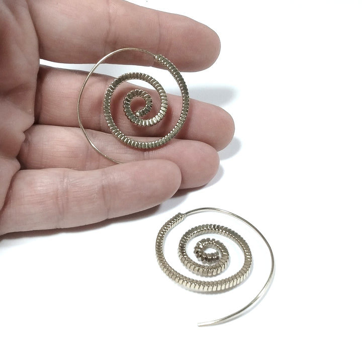 ORECCHINI ETNICI Ottone lucido ORECCHINI | Spirale
