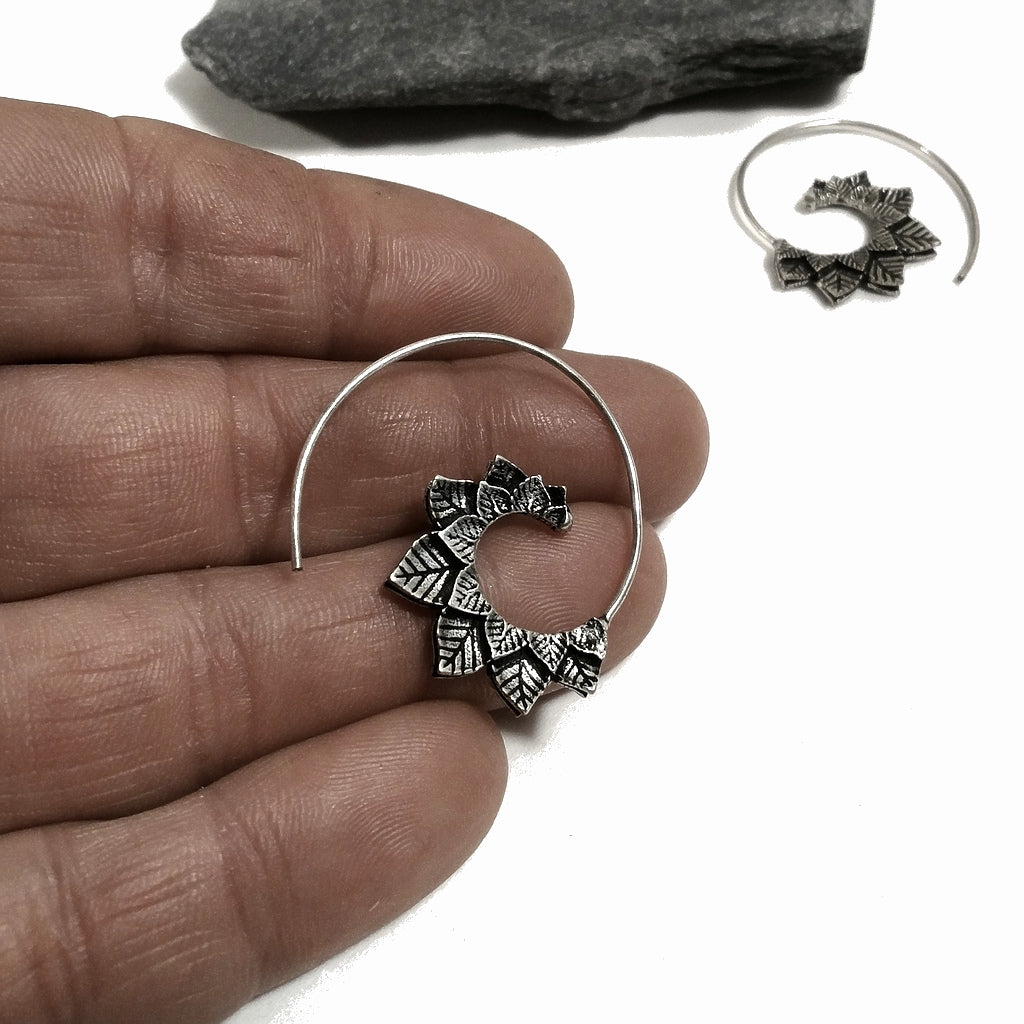 ORECCHINI ETNICI Ottone lucido Orecchini artigianale | Spirale LEAF