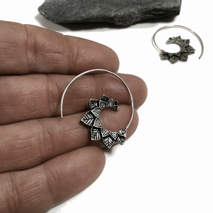 ORECCHINI ETNICI Ottone lucido Orecchini artigianale | Spirale LEAF