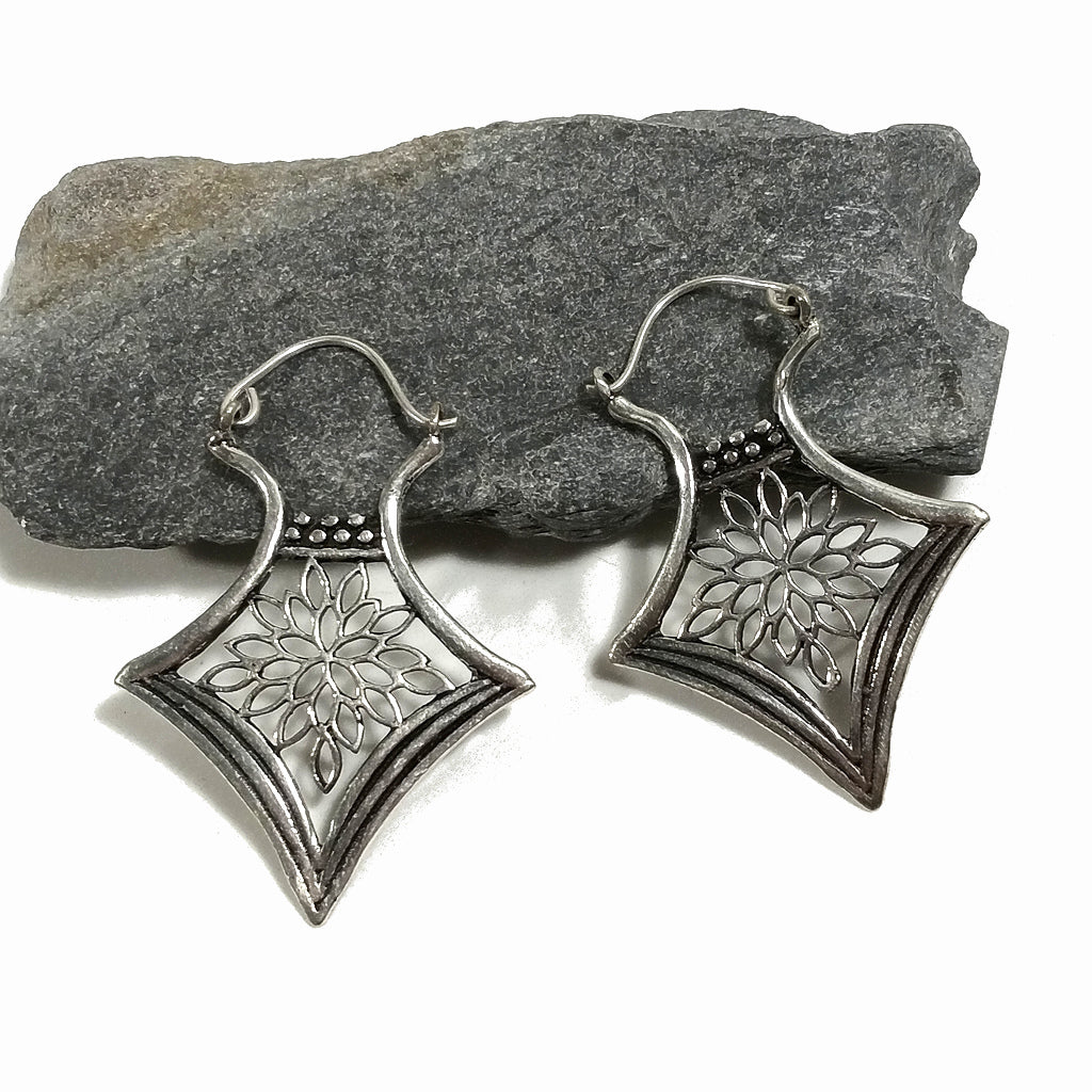 ORECCHINI ETNICI Ottone lucido Orecchini artigianale | Cerchio filigrana