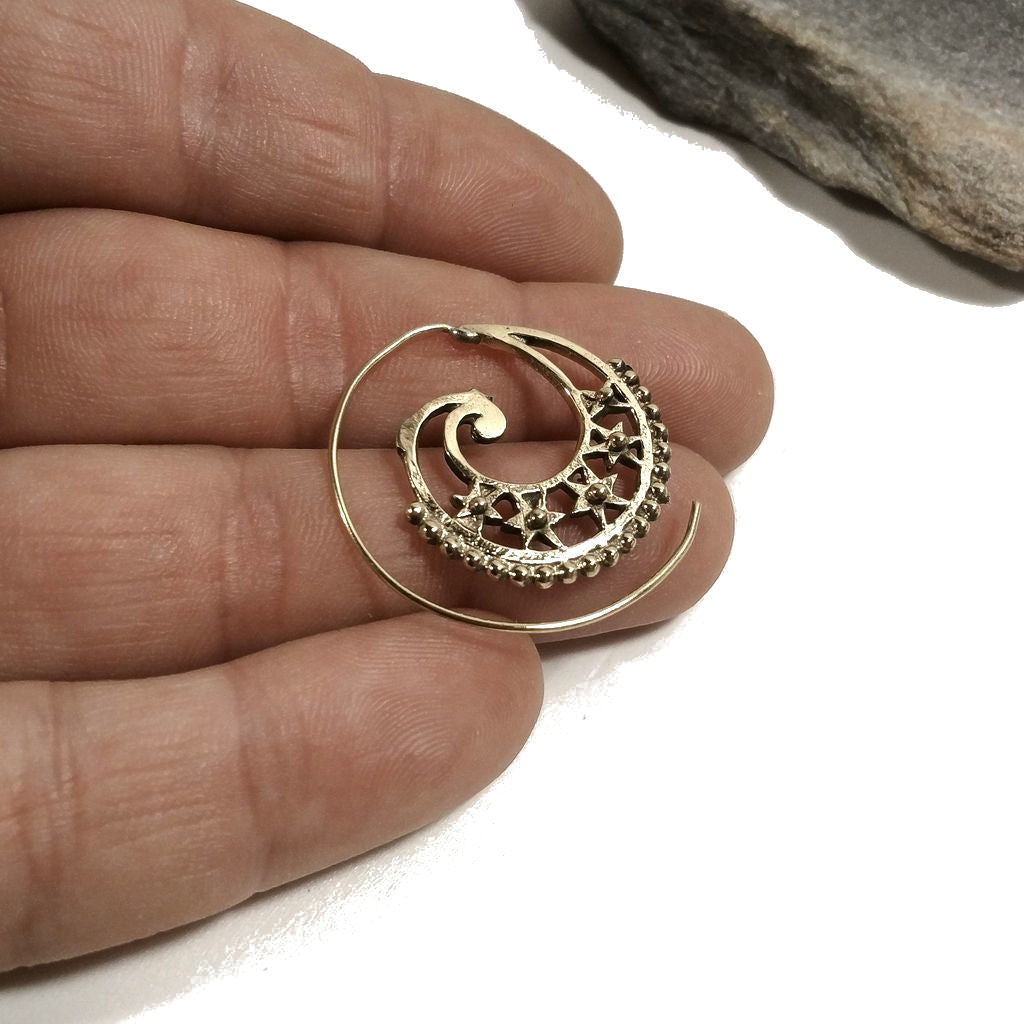 Orecchini etnici a spirale in ottone - KARAUNDI