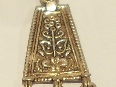 ETHNIC EARRING old silver LAXMI I
