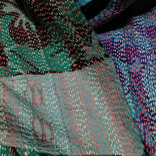 Sciarpa KANTHA con tessuti vintage misto seta ricamo a mano blu - patchwork β immagine2