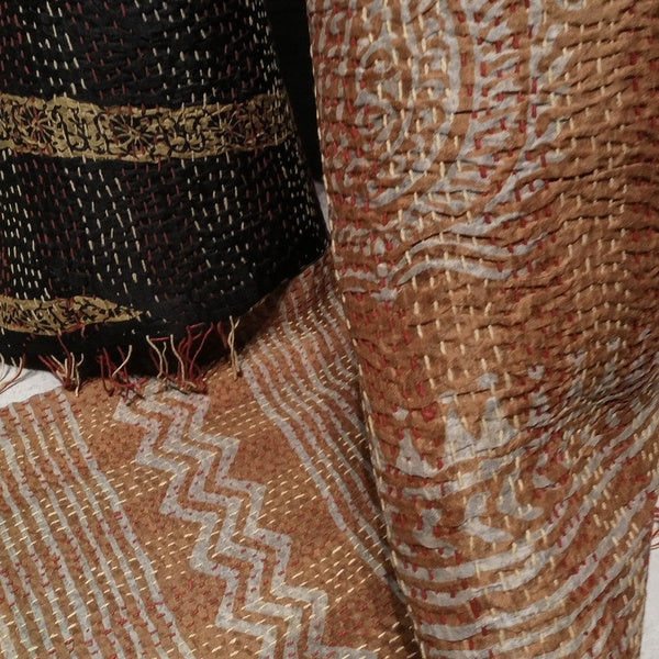 Sciarpa KANTHA con tessuti vintage misto seta ricamo a mano black