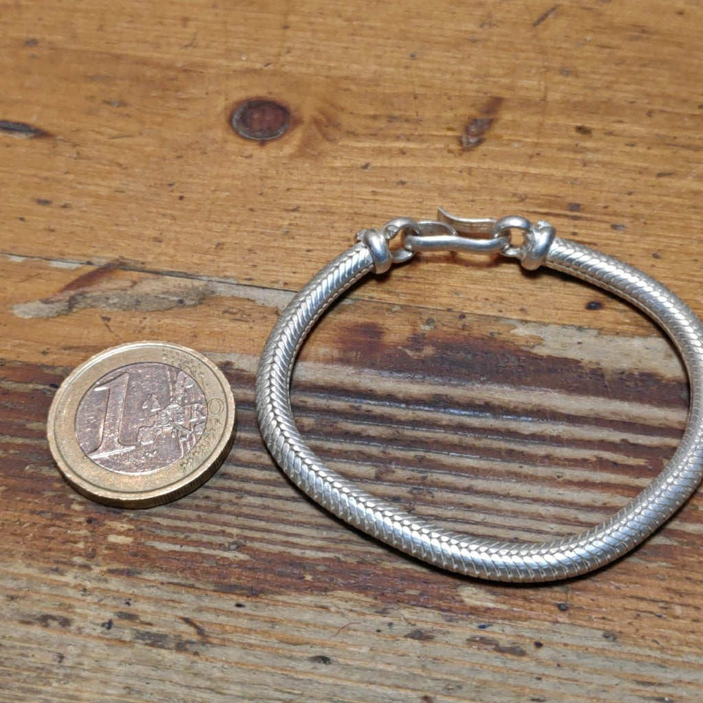 dettaglio bracciale snake